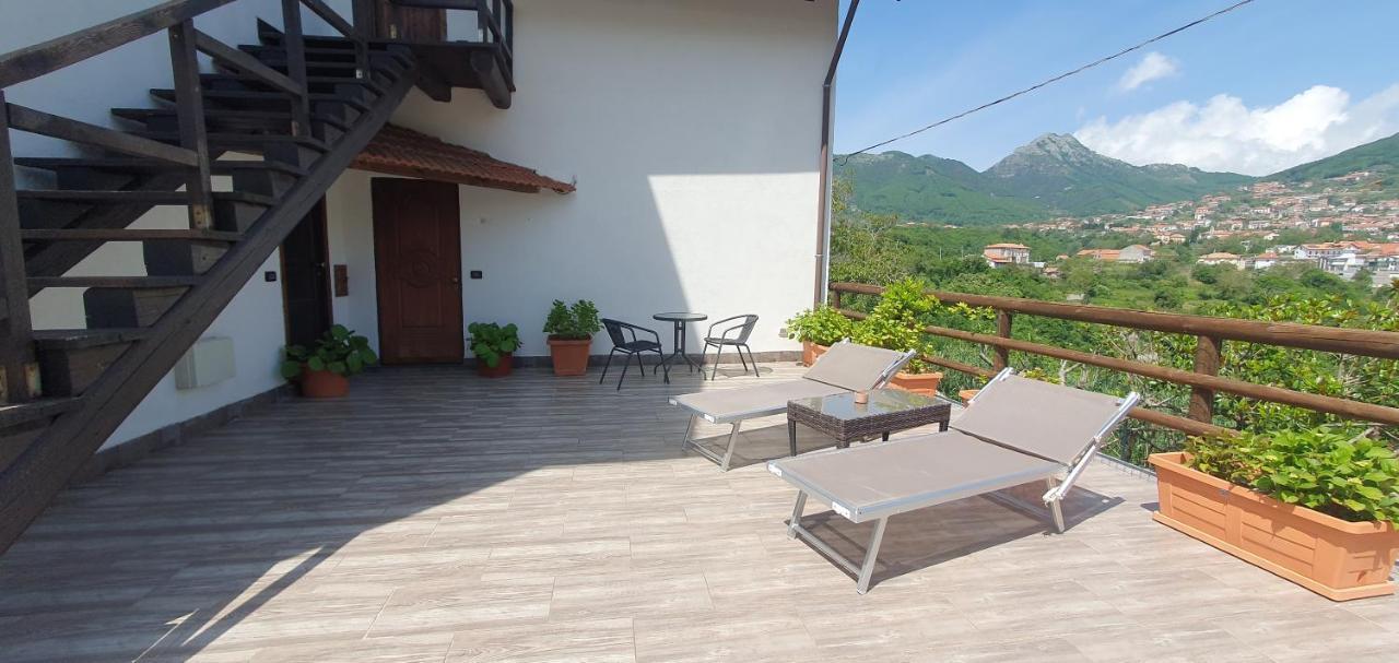 La Cicogna Acomodação com café da manhã Agerola Exterior foto